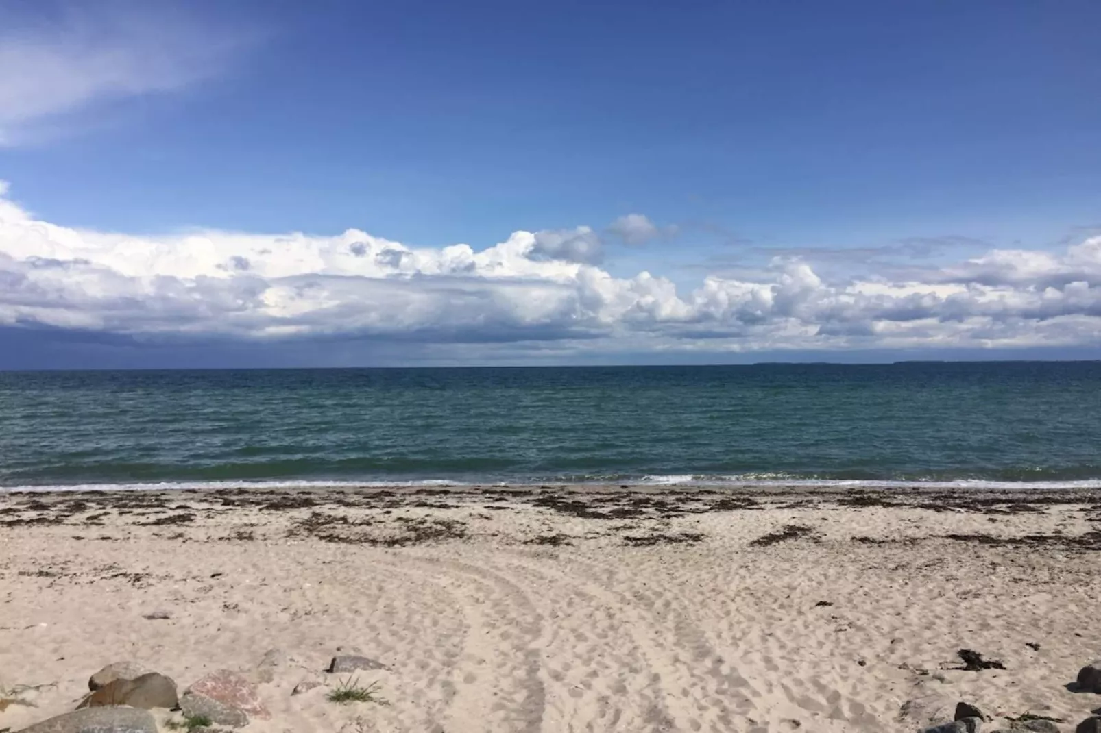 Parking privé à Vanggardsvej - Vue sur l'eau