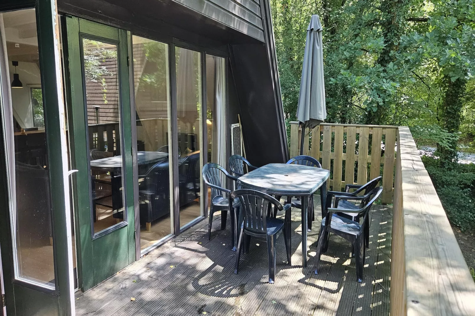 Chalet no 142-Terrasse/Balkon