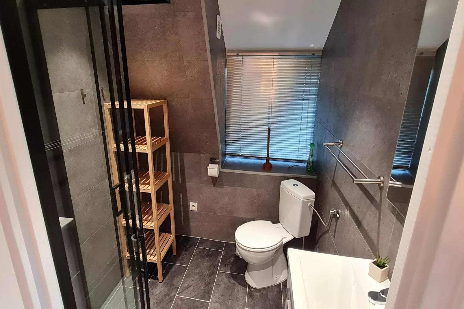 Chalet no 14-Bathroom