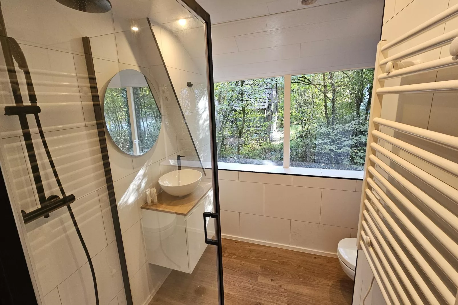 Chalet no 57-Bathroom