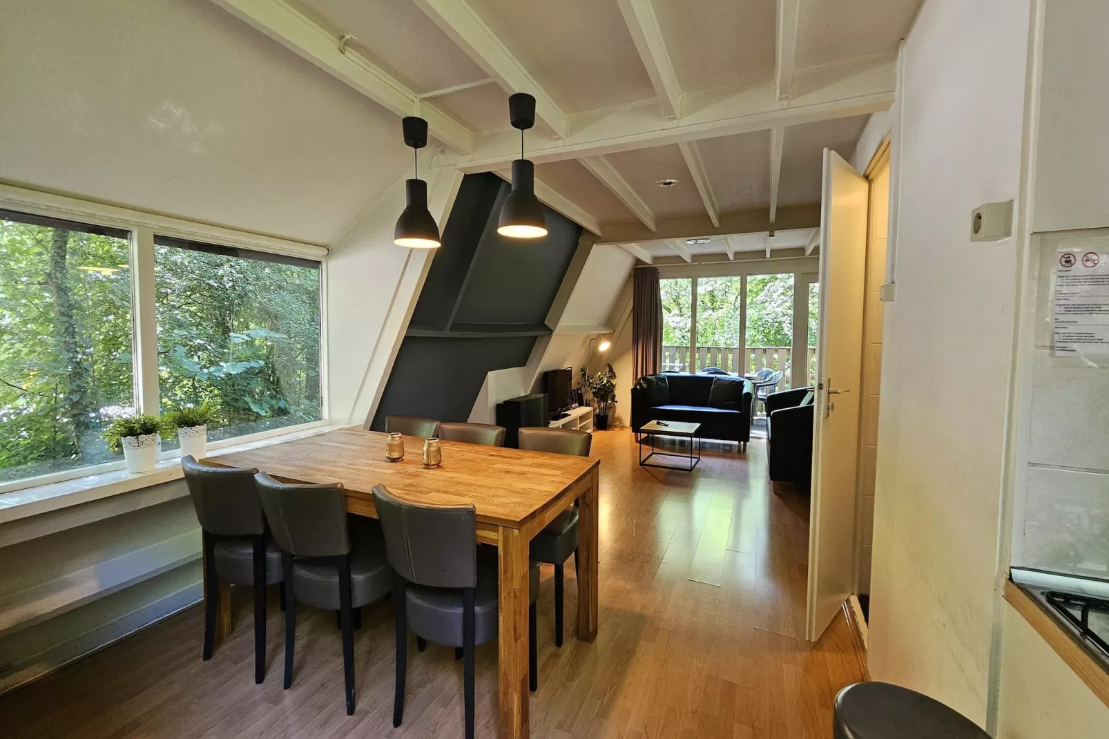 Chalet no 142-Esszimmer