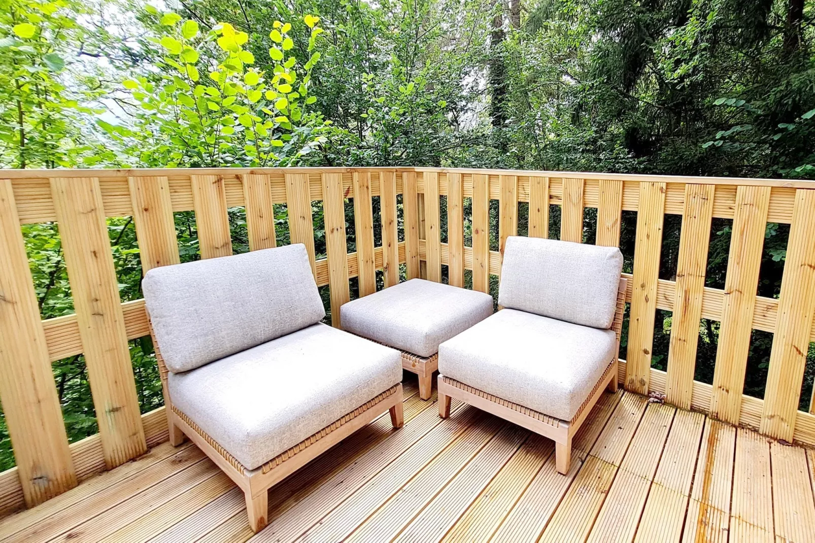 Chalet no 207-Terrace balcony