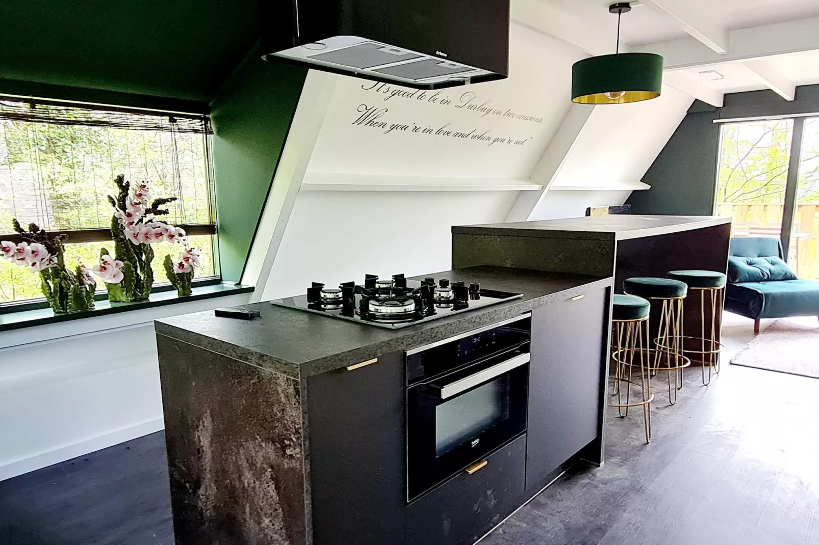 Chalet no 80-Kitchen