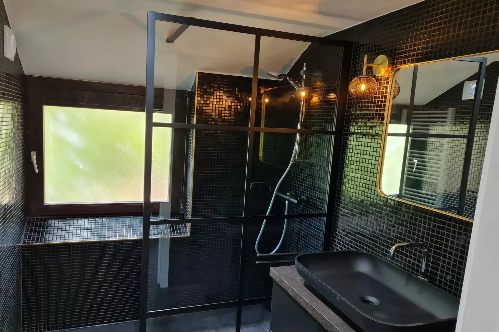 Chalet no 80-Bathroom