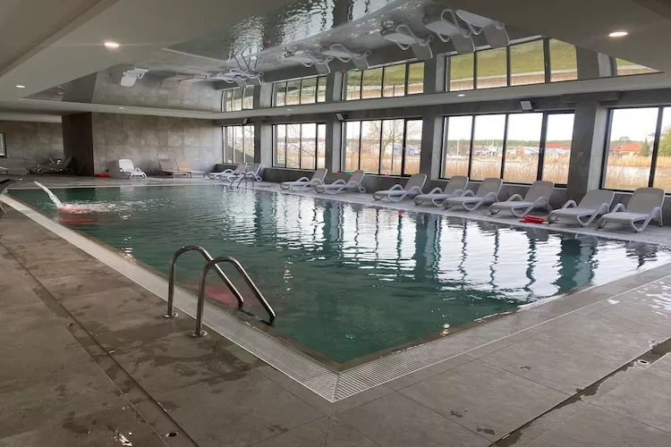 Apartament Spadochroniarzy Polskich 8b/12 Dziwnów-Swimming pool