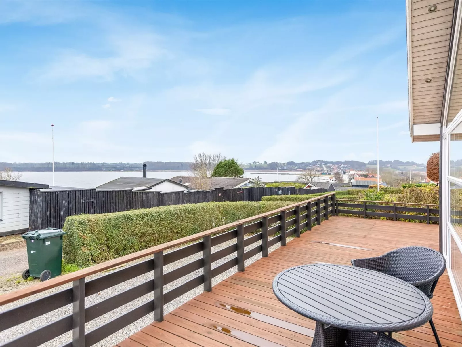 "Bundi" - 25m from the sea