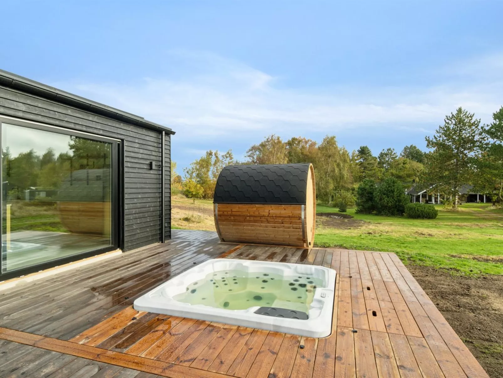 "Antomine" - 150m from the sea-Dedans