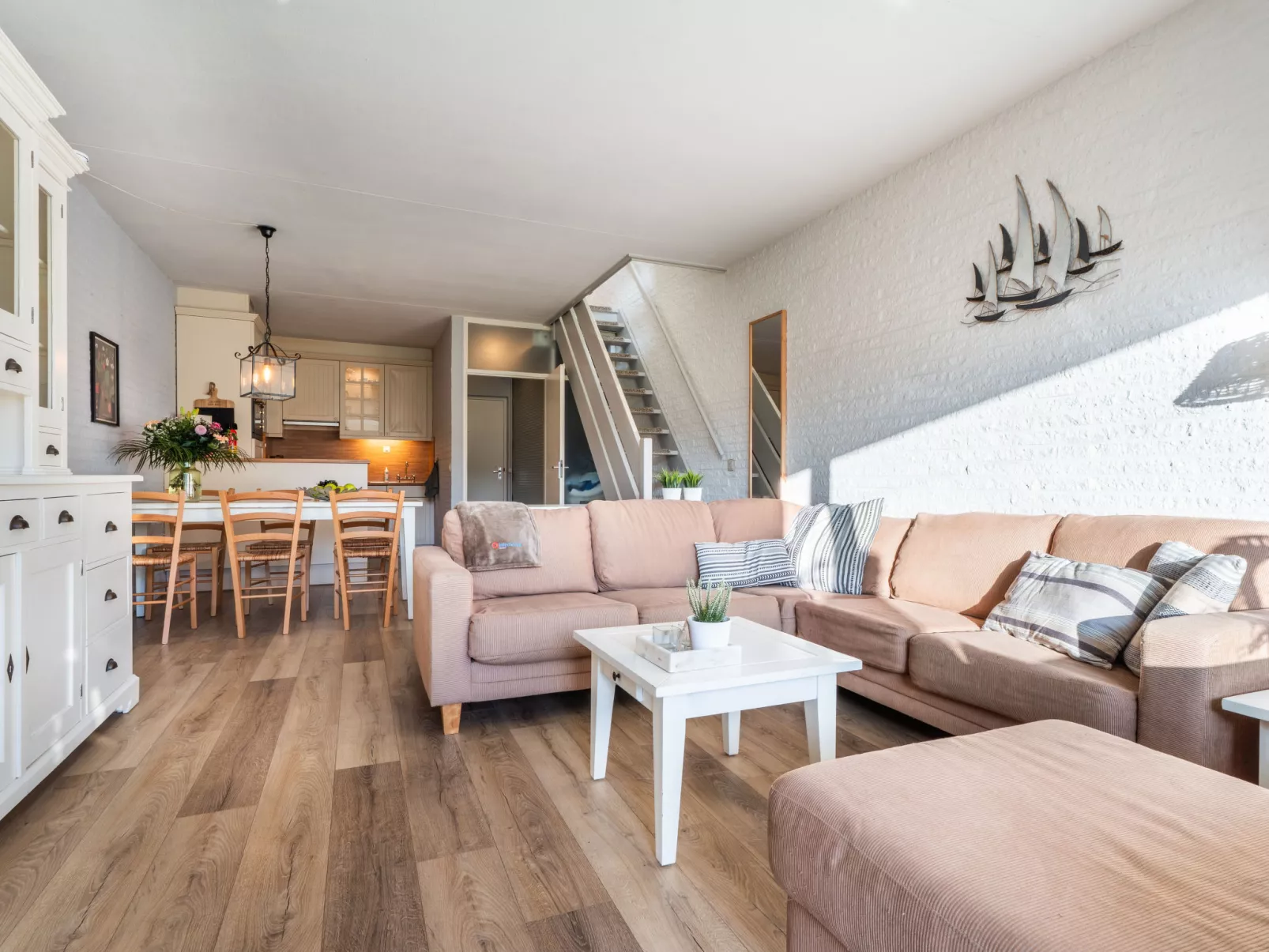 Beach House Bruinisse-Drinnen