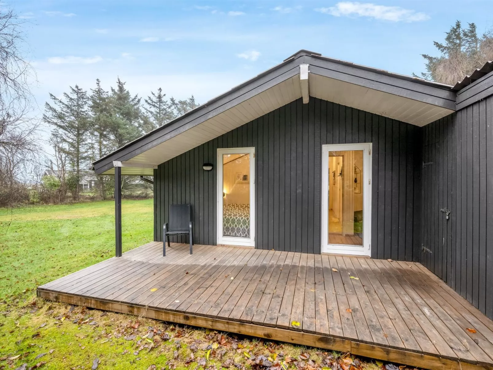 "Veera" -  from the sea-Outside