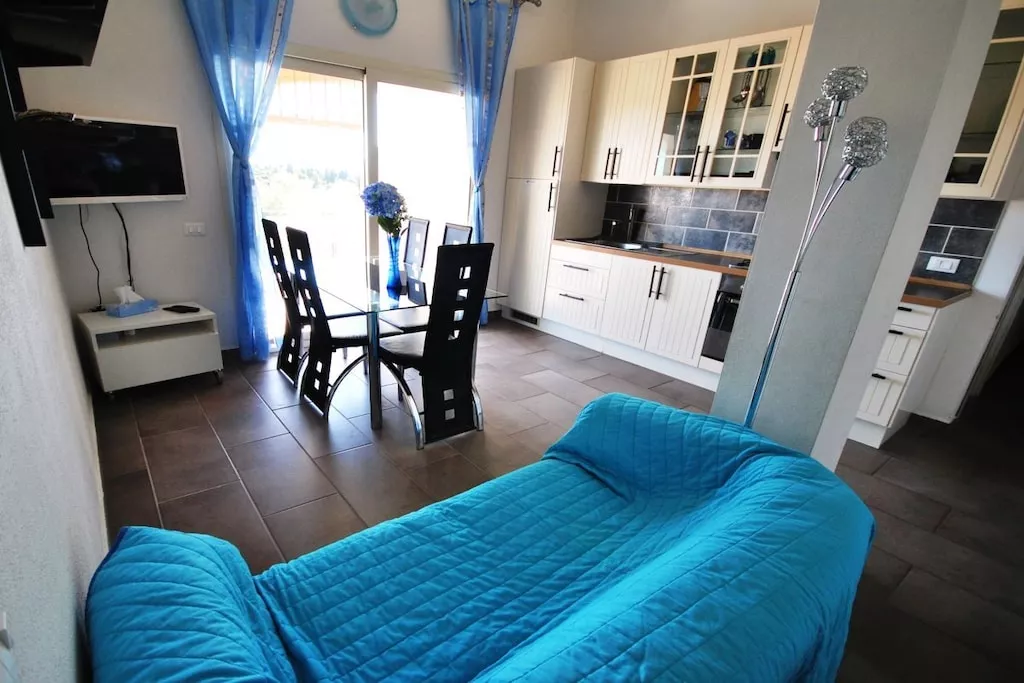 240496-Nicht zugeordnet