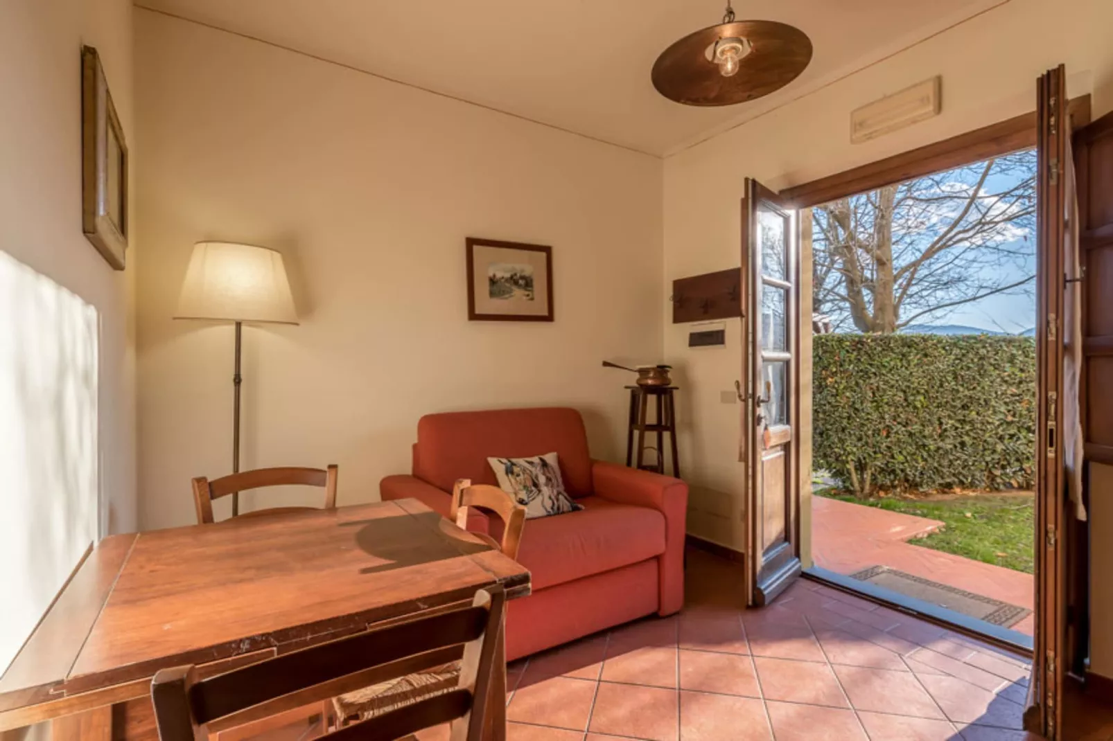 Residence Antico Casale // TWO ROOM App 4PAX B4-Living room