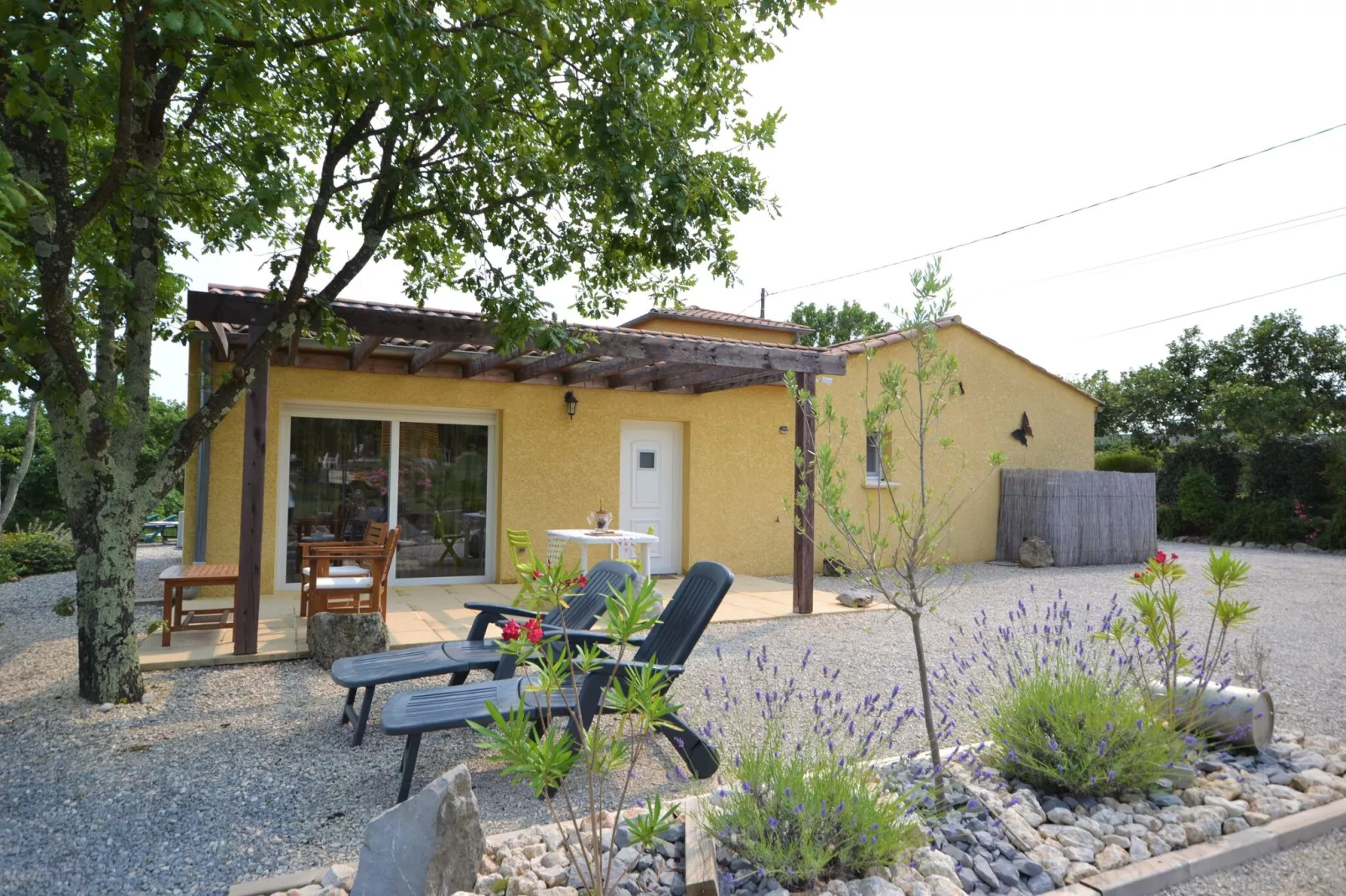 Studio 2 personnes Les Papillons-Exterior summer