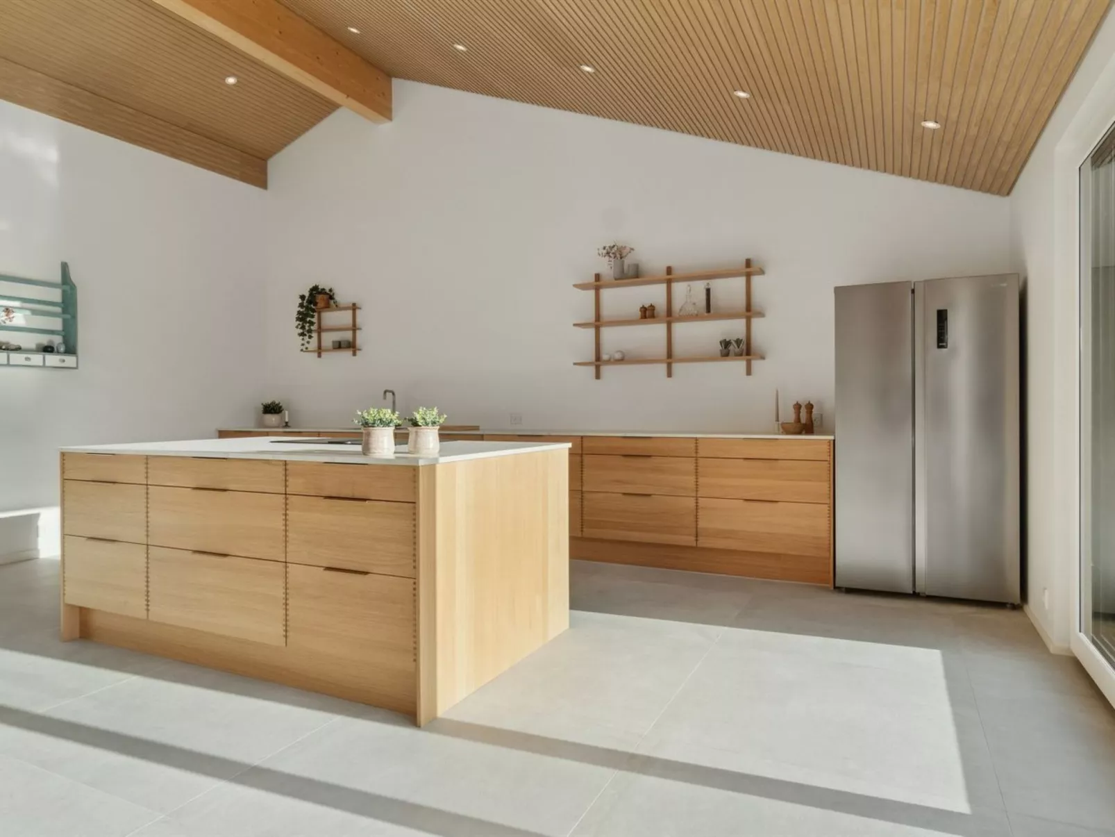 "Antomine" - 150m from the sea-Dedans