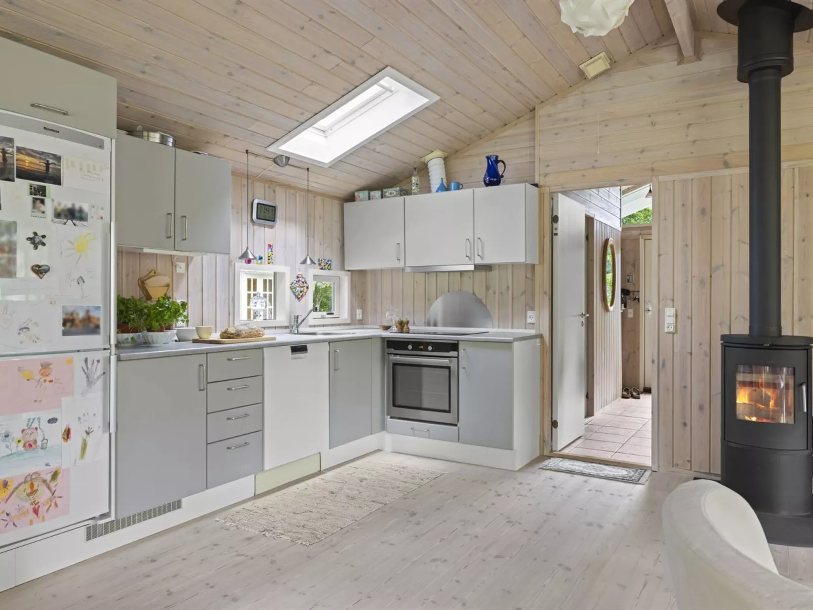 "Franke" - 1.2km from the sea-Dedans