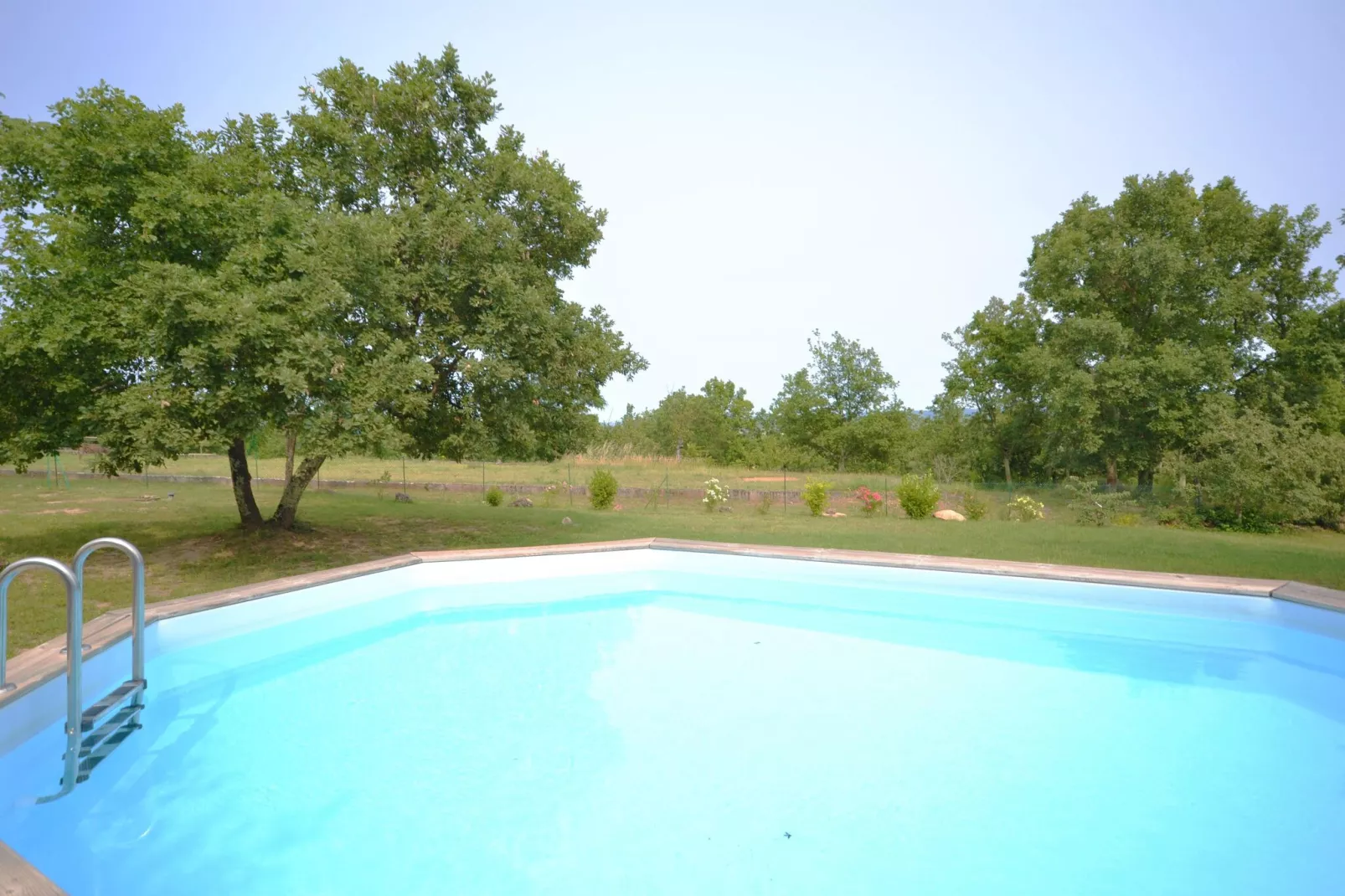 Studio 2 personnes Les Papillons-Pool