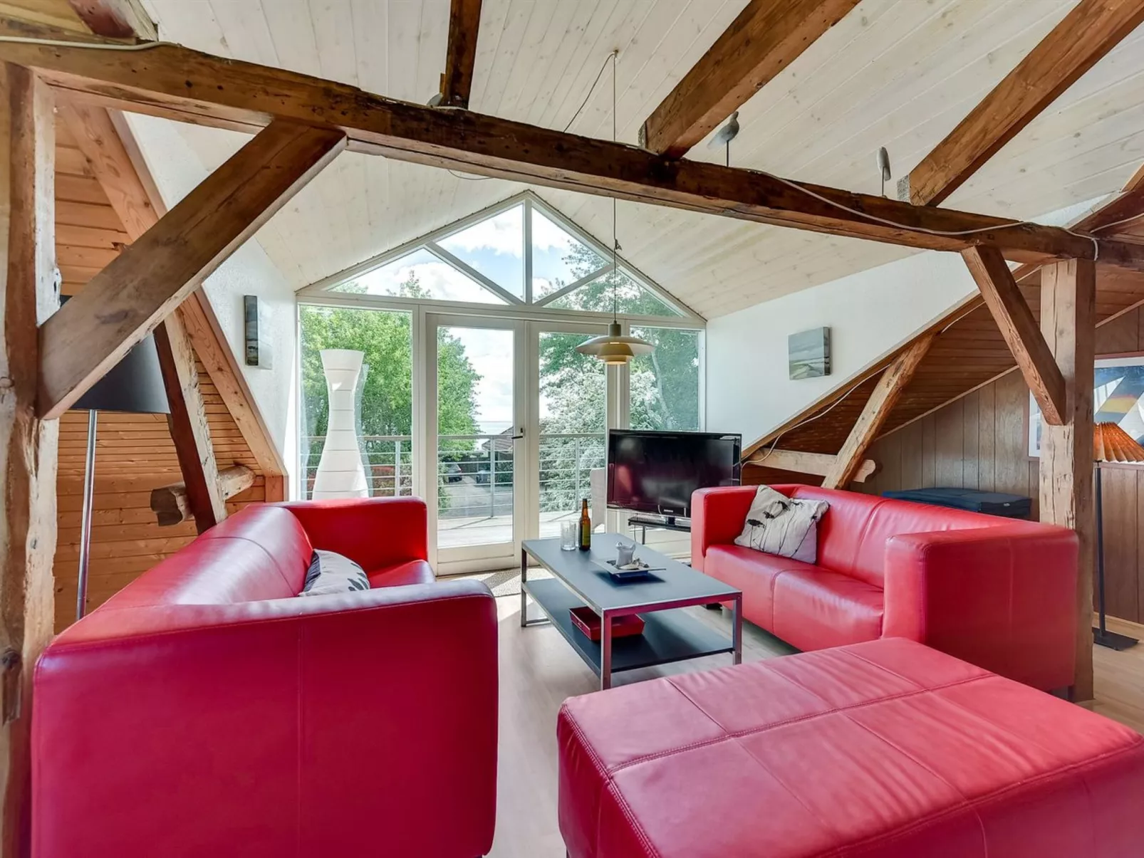 "Styrkar" - 4km from the sea-Dedans