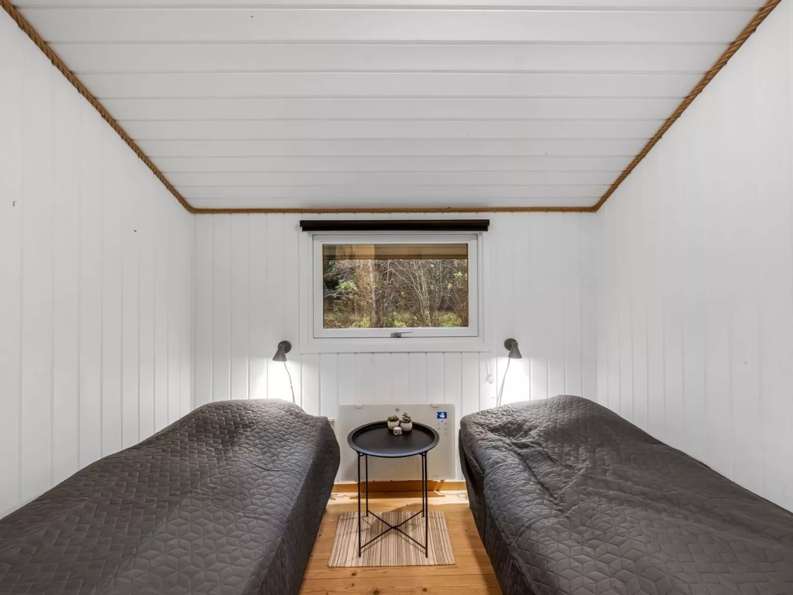 "Veera" -  from the sea-Inside