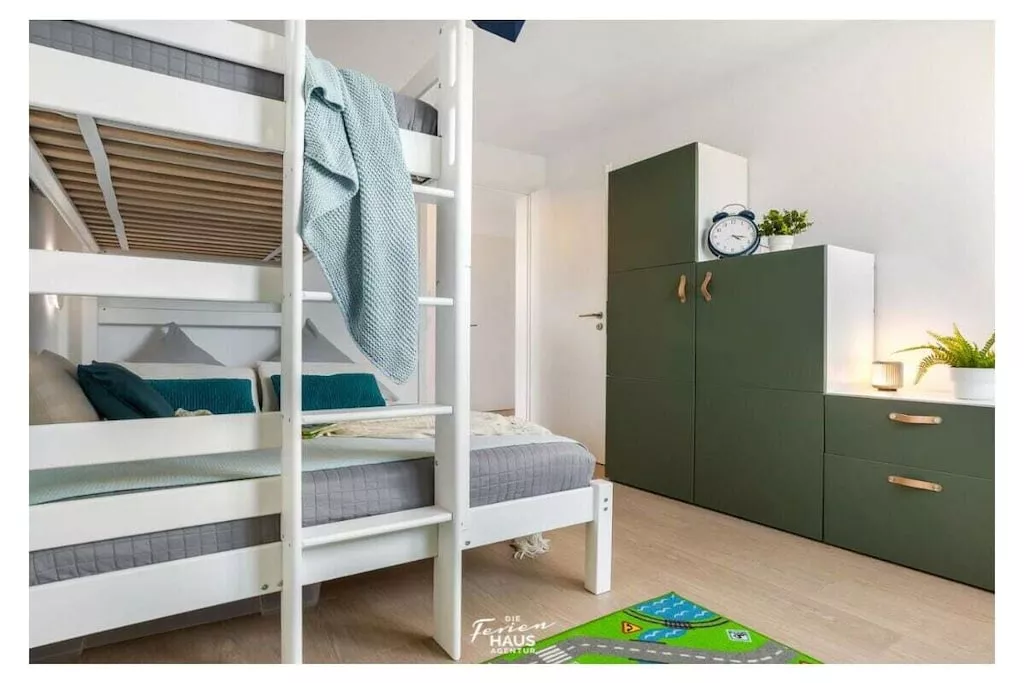 453376-Nicht zugeordnet