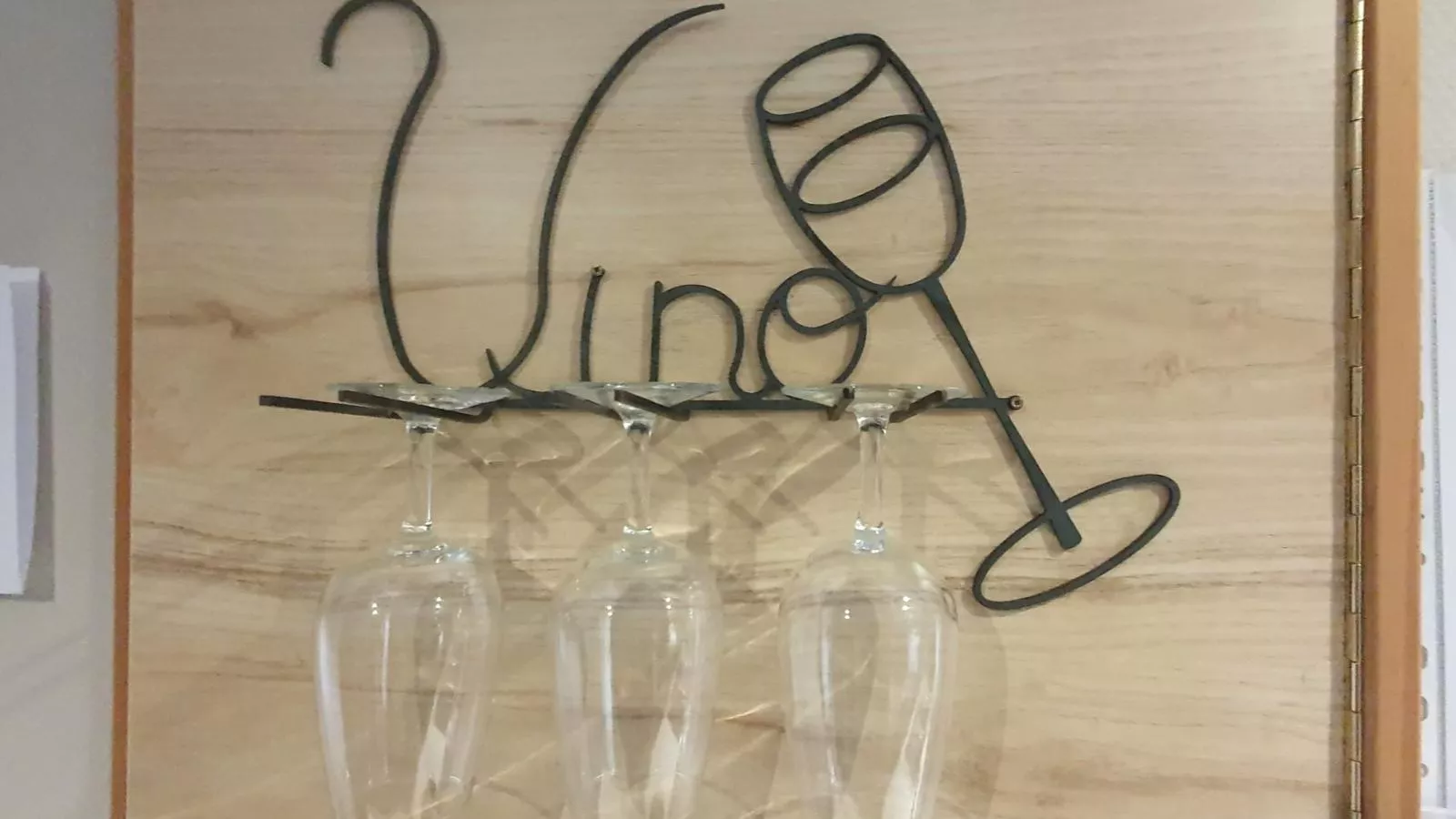 Les Pierris near F1 circuit-Küche