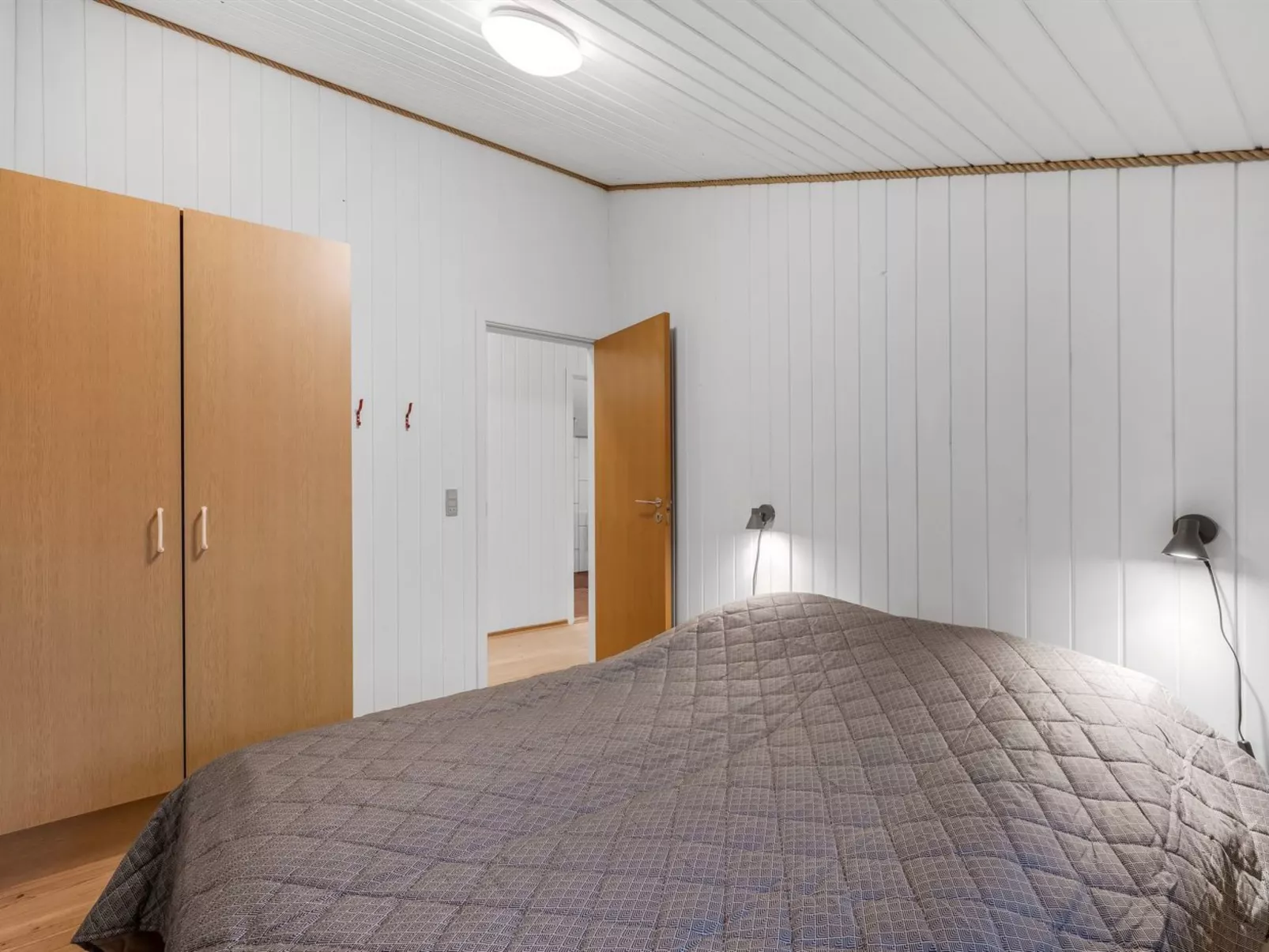 "Veera" -  from the sea-Inside