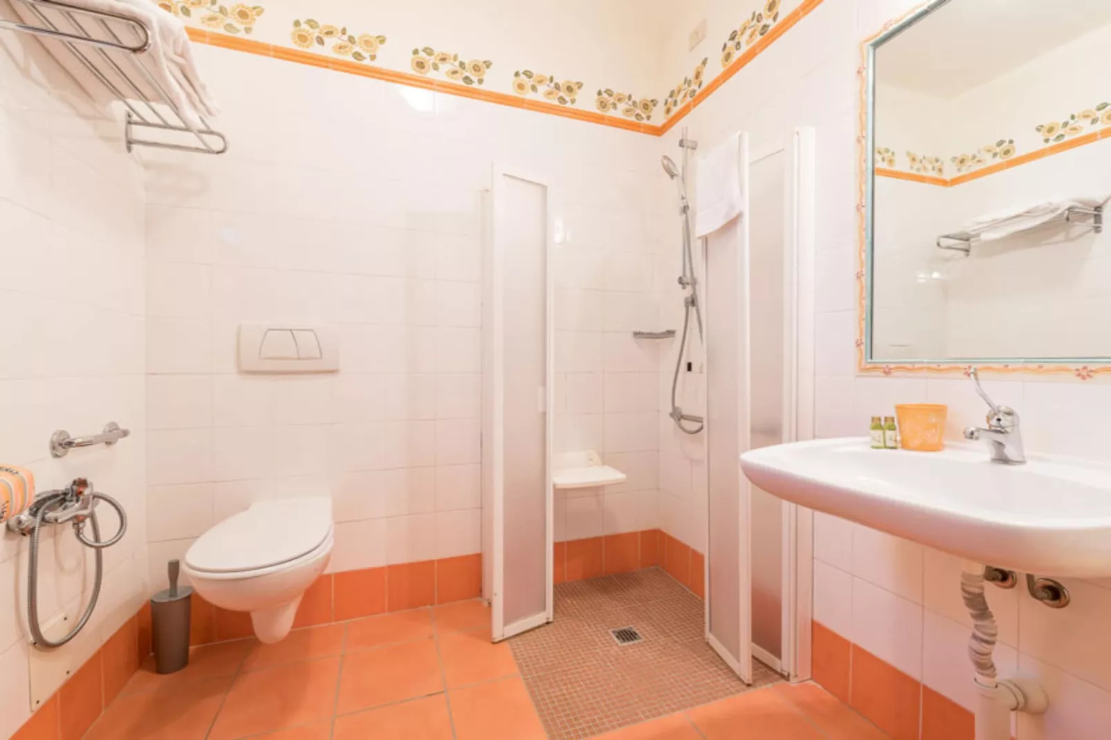 Residence Antico Casale // TWO ROOM App 4PAX B4-Bathroom