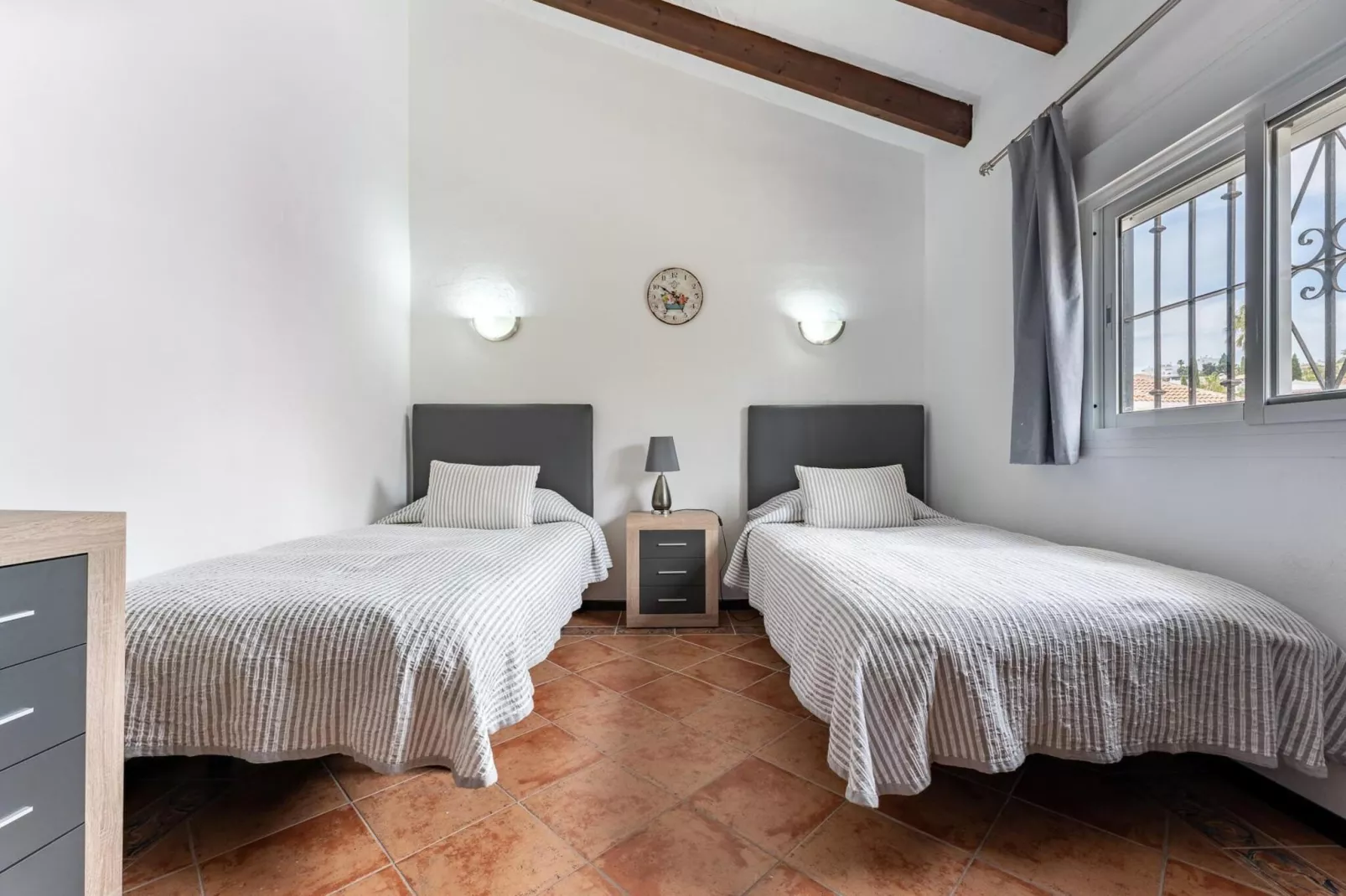 CT 283 - Faro's Doña Berta Apartment - Riviera del Sol-Chambre