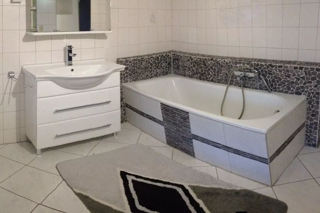 6636-Nicht zugeordnet