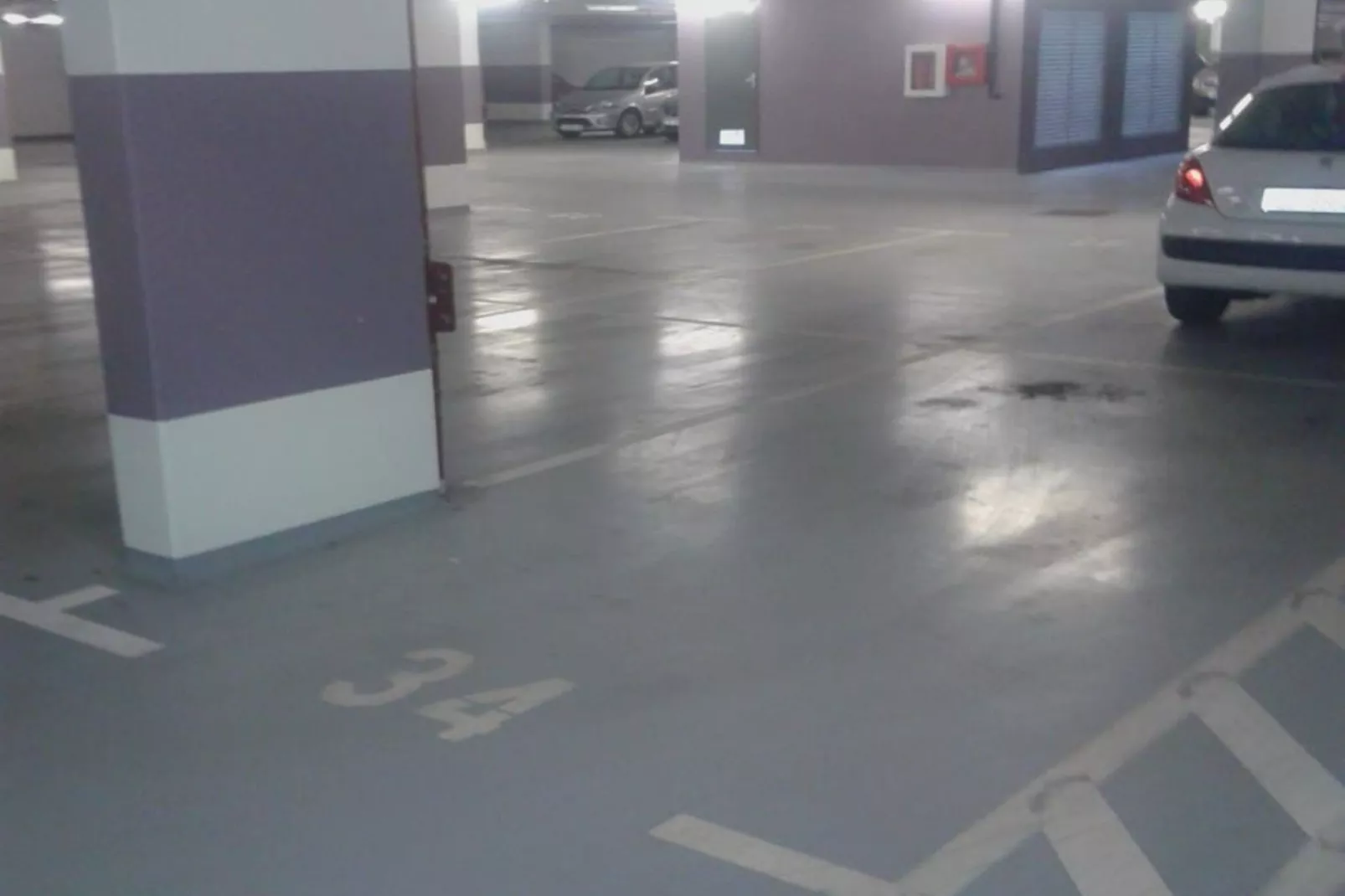 Apartments Cankareva-Parking