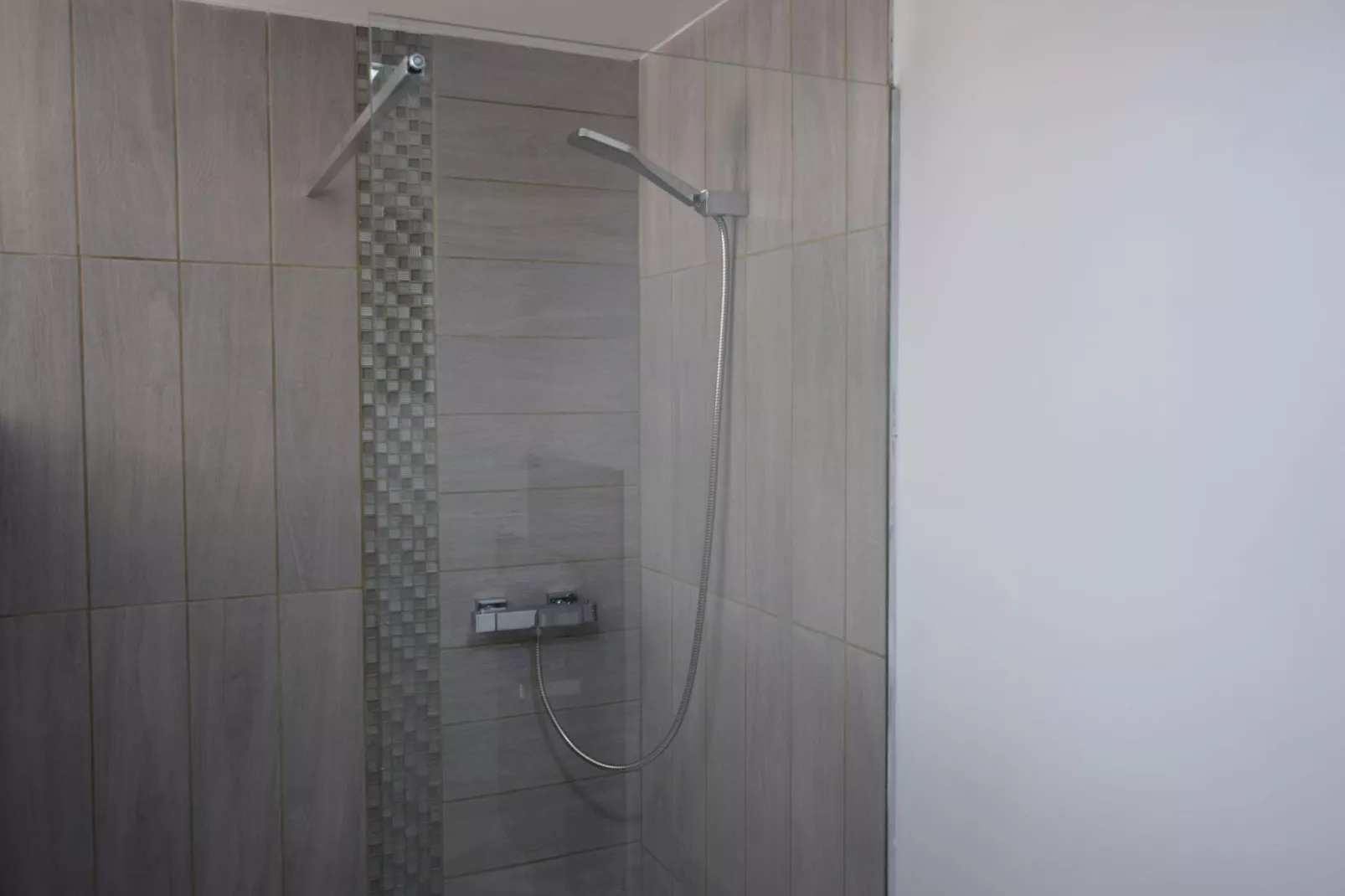 Villa - Les Vans-Badezimmer