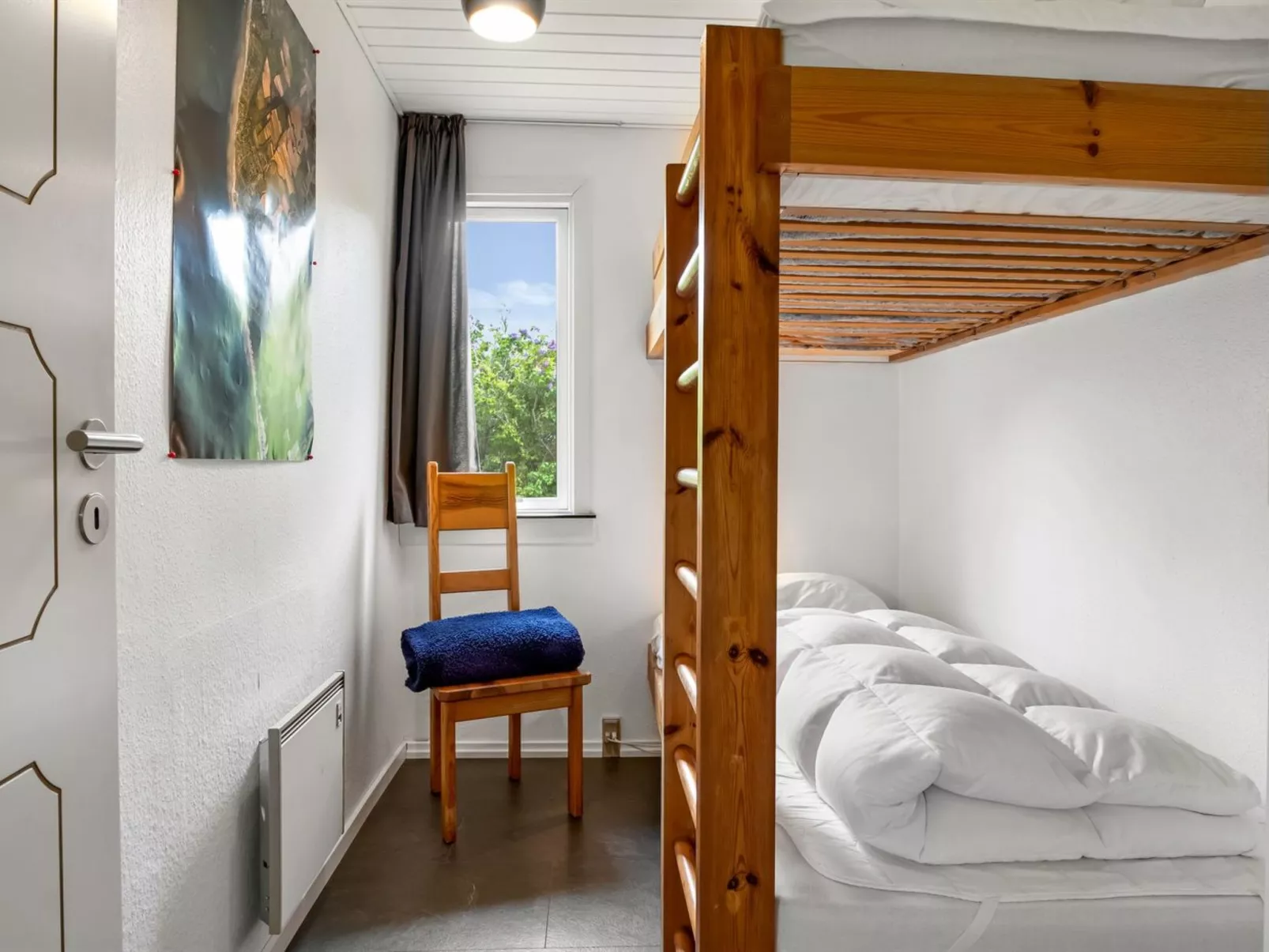 "Ensio" - 1.2km from the sea-Dedans