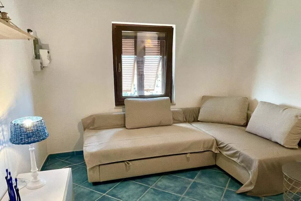 438242-Nicht zugeordnet