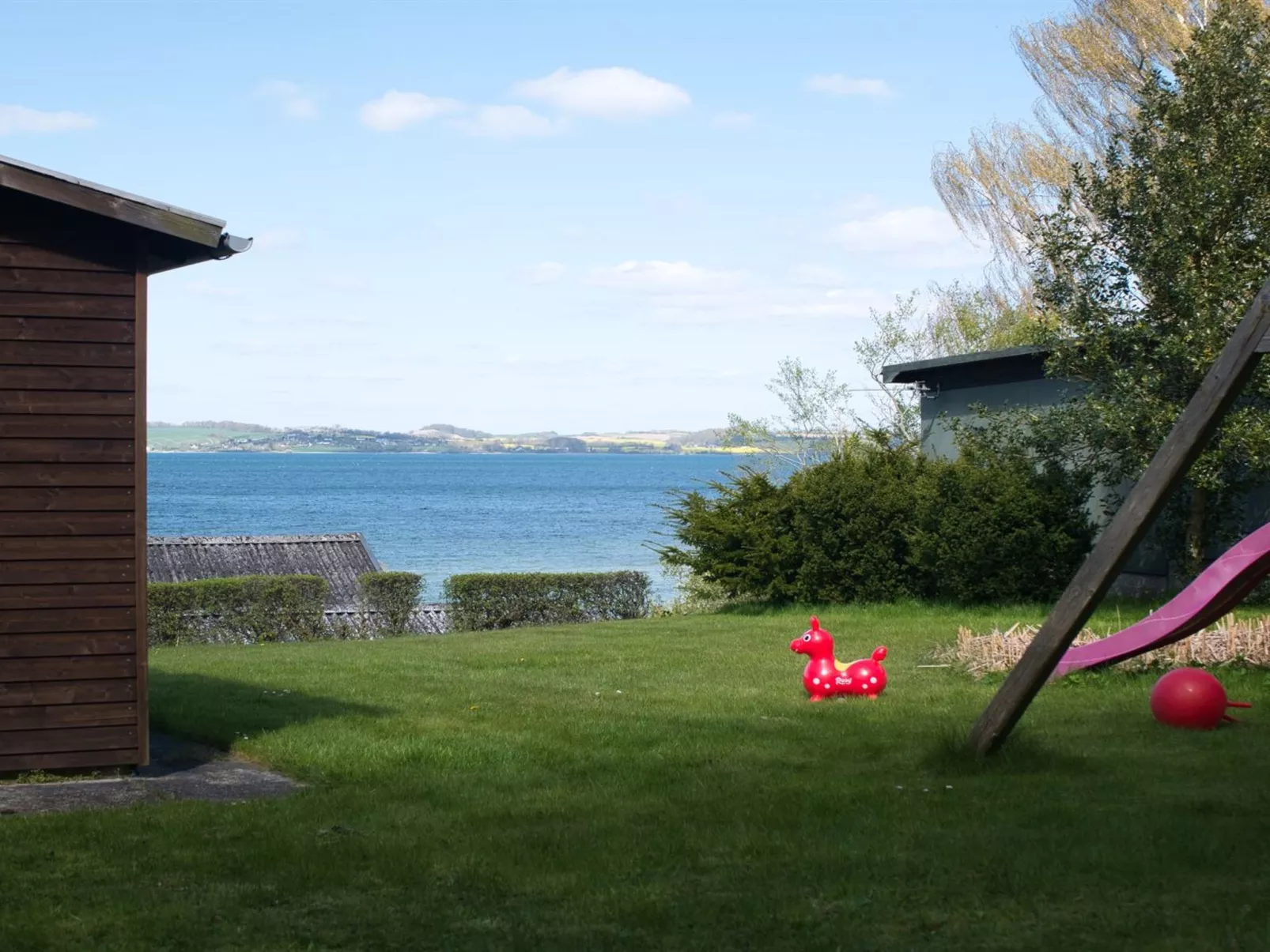 "Hilde" - 75m from the sea-Draußen