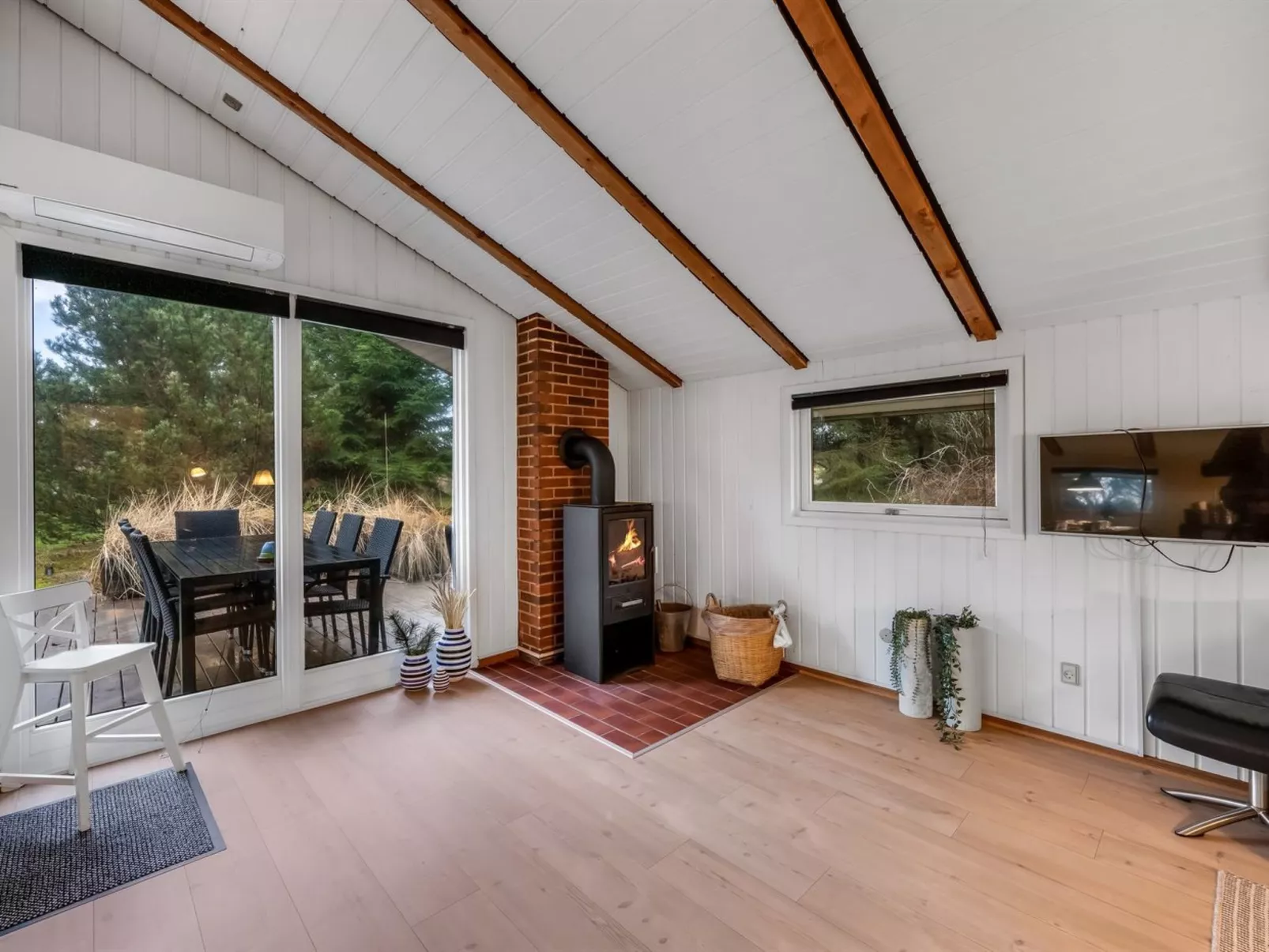 "Veera" -  from the sea-Inside