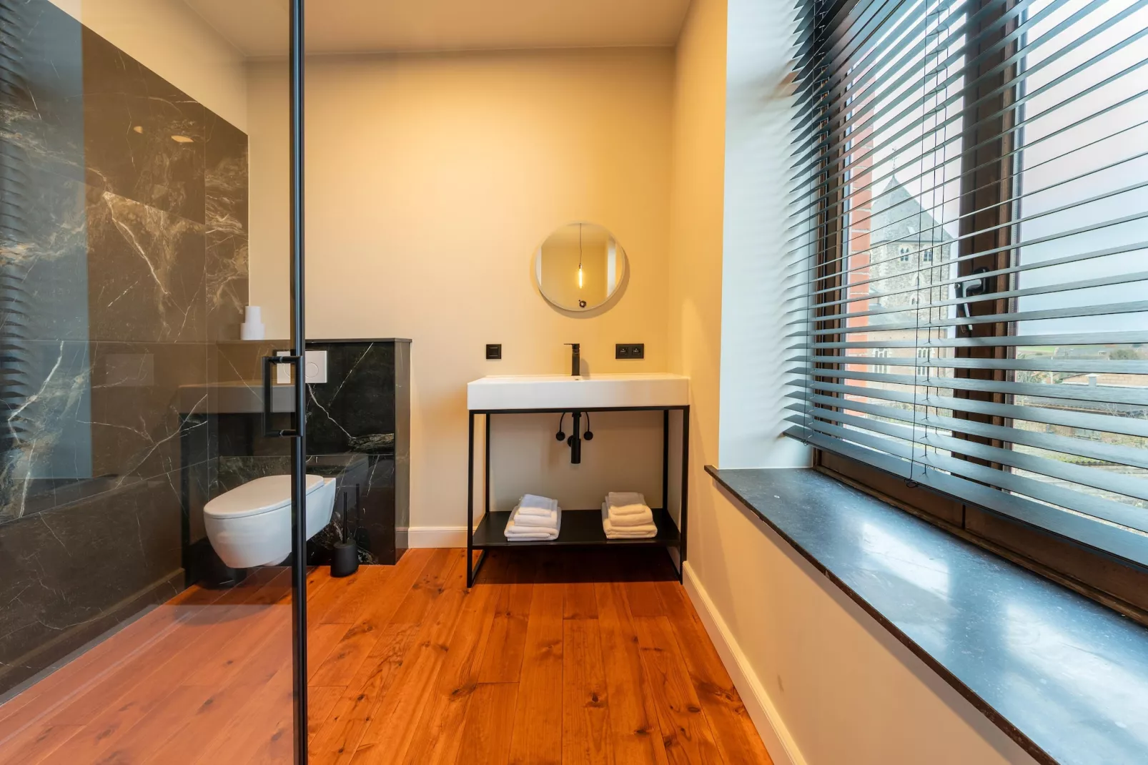 Pastorij Rutten-Badezimmer