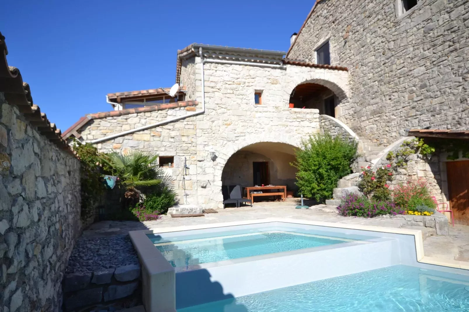 Appartement de plain pied-Exterior summer
