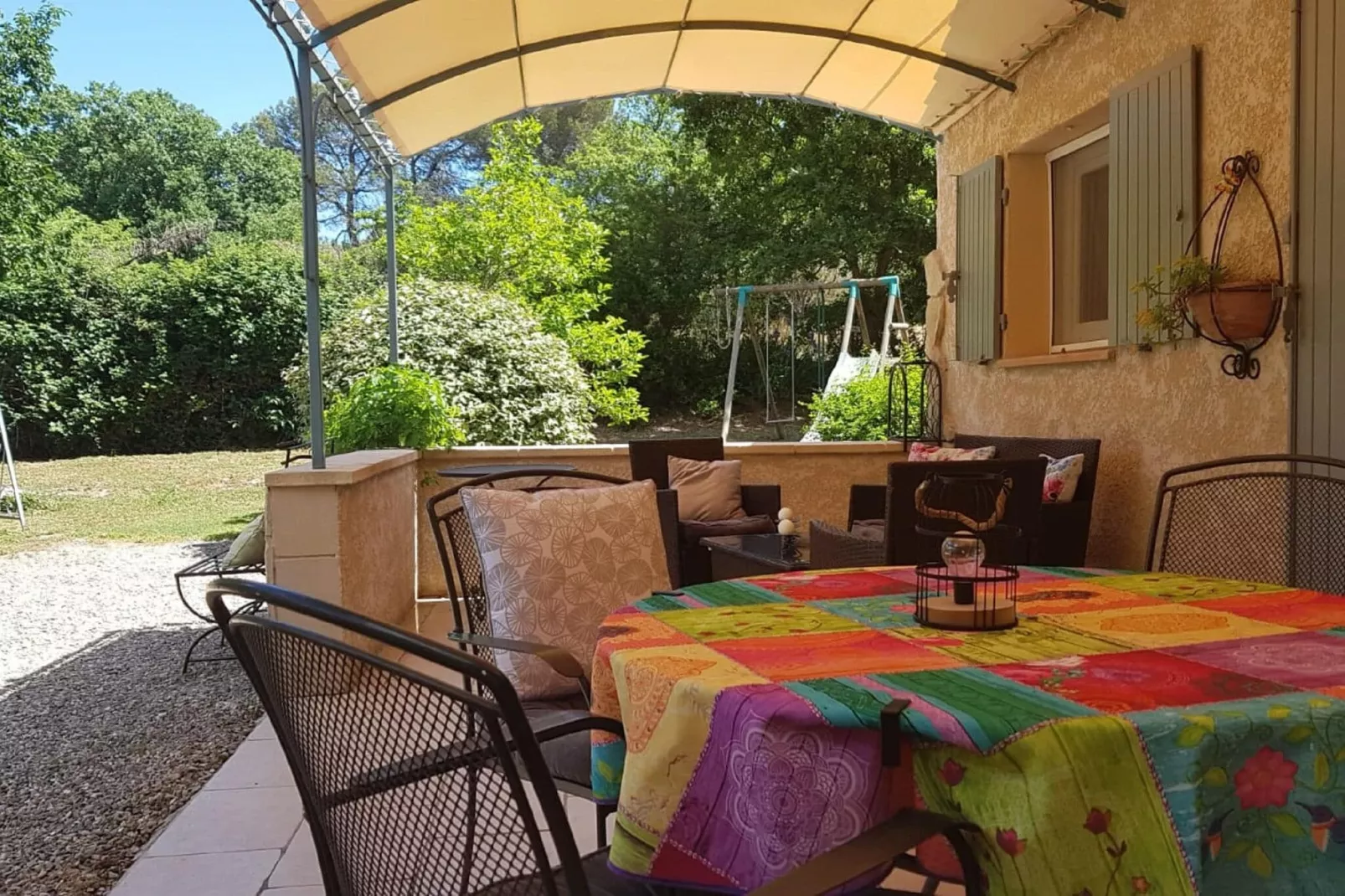 Lambesco-Terrace balcony