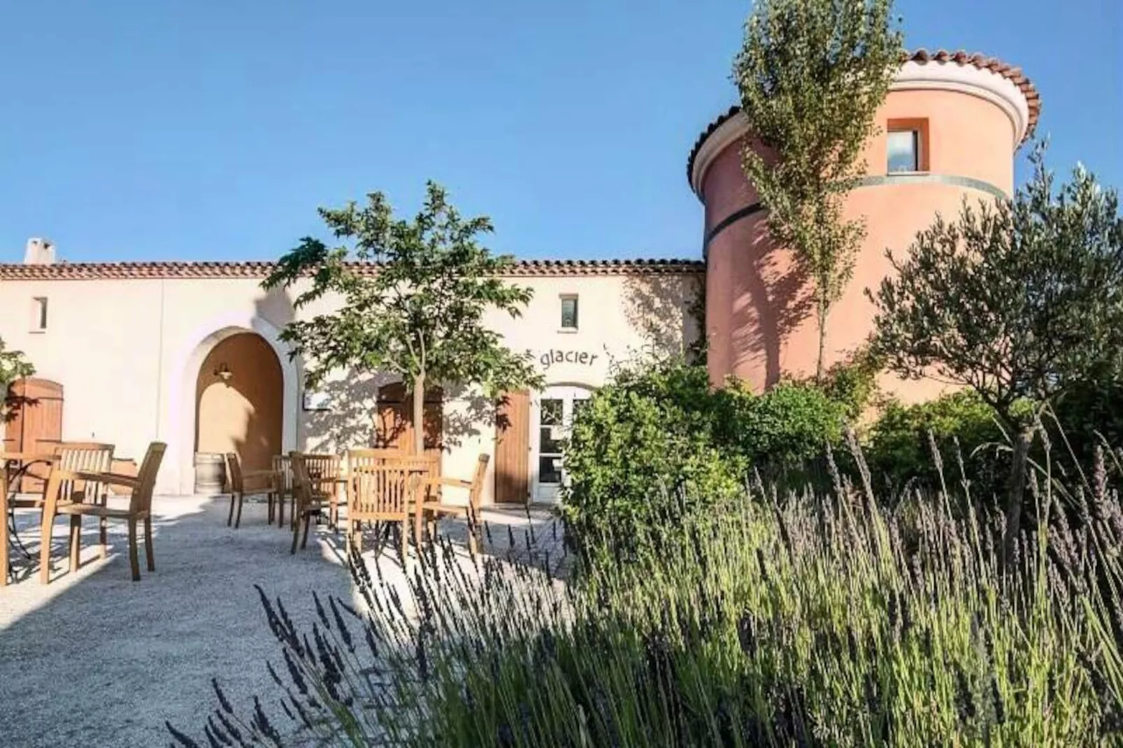 Les maisons Le Rouret - maeva Home