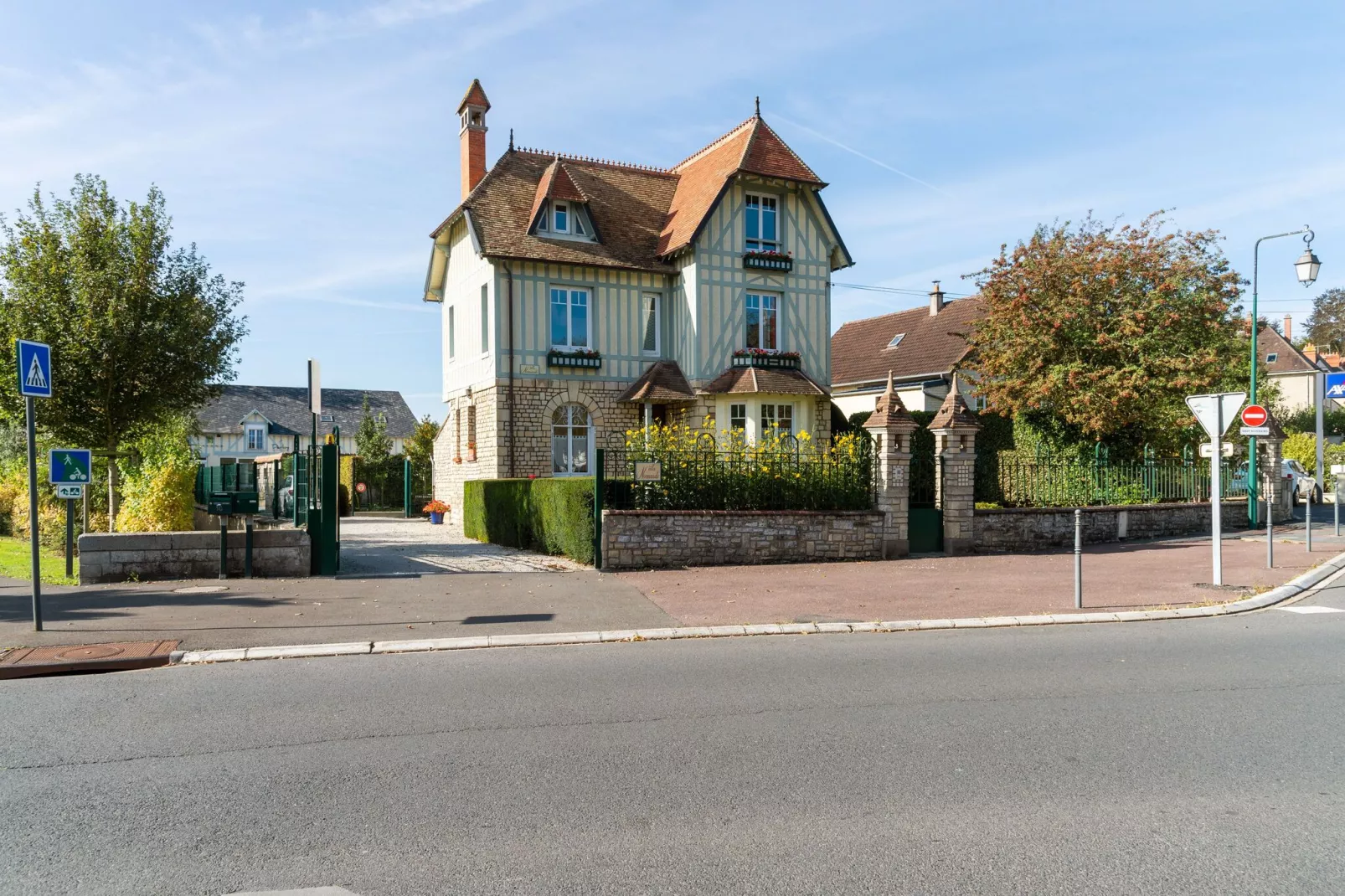 Villa Normande 10 pers-Exterior summer