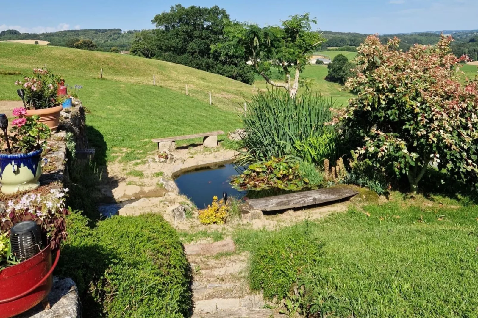 Le domaine d'Hypolite-Gardens summer
