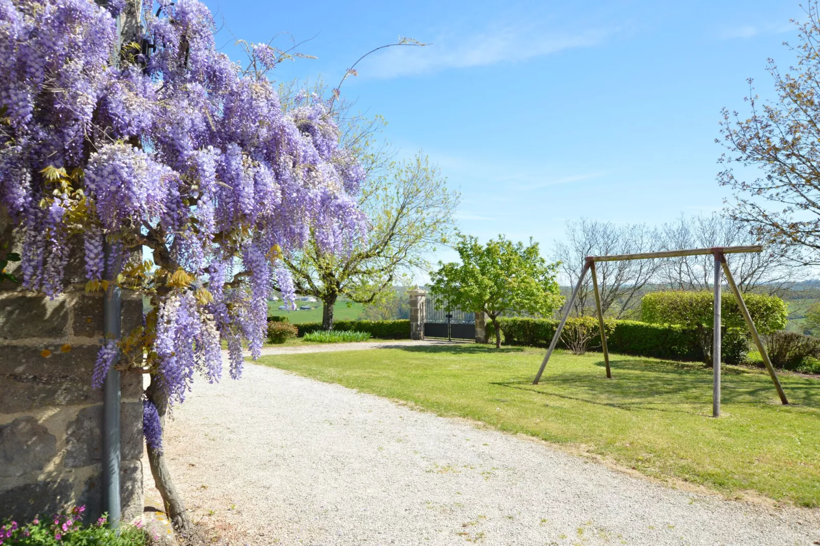 Le Rouvet près de Dordogne-Jardin d'été