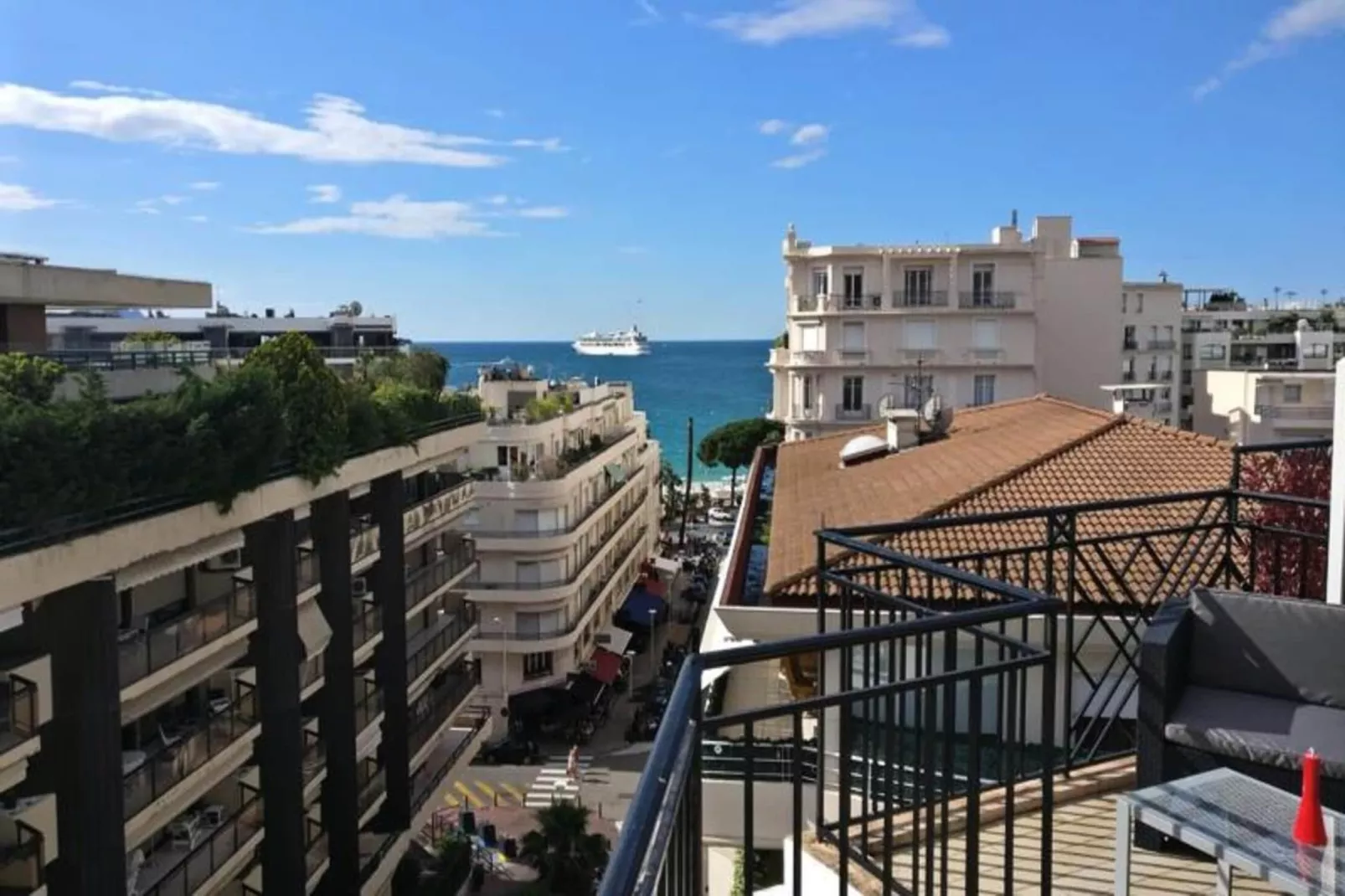 Résidence Studio Dernier &eacute;tage Avec Terrasse Sur Splendide Vue Mer