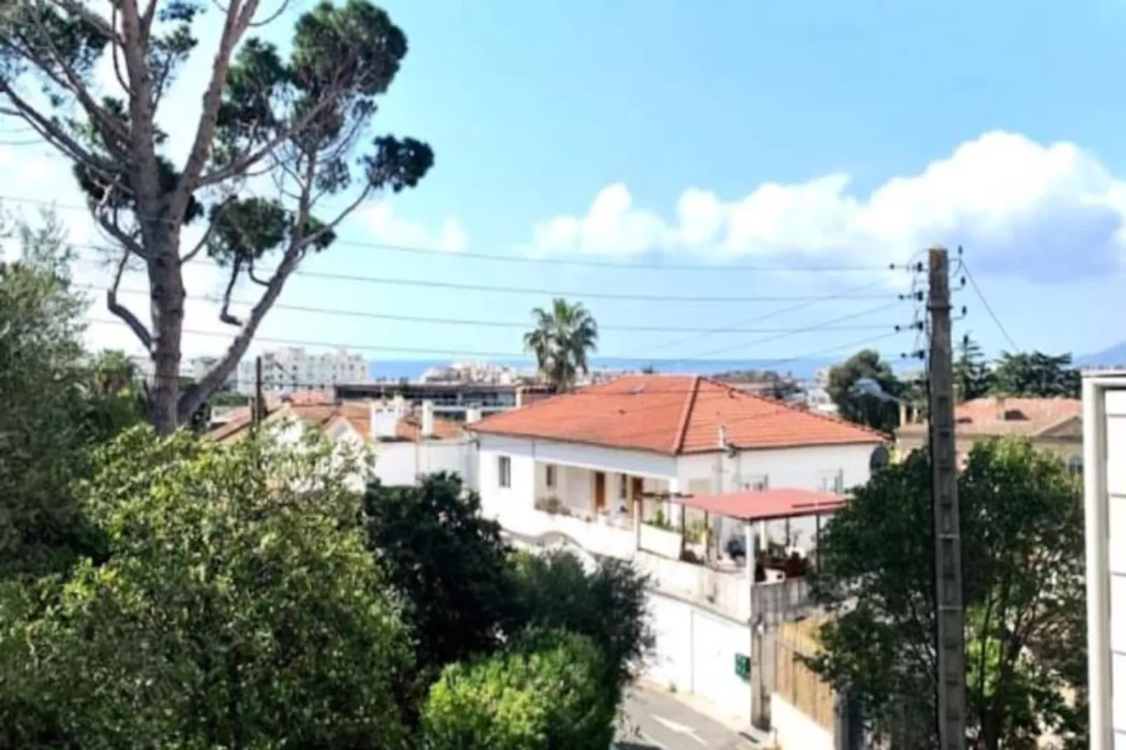 Résidence Studio De 35m² Très Proche De La Croisette