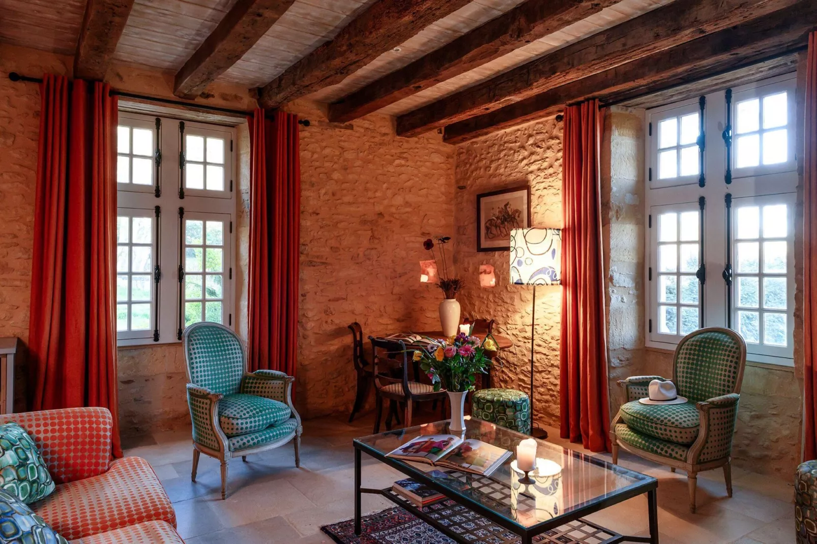 La Dépendance-Living room