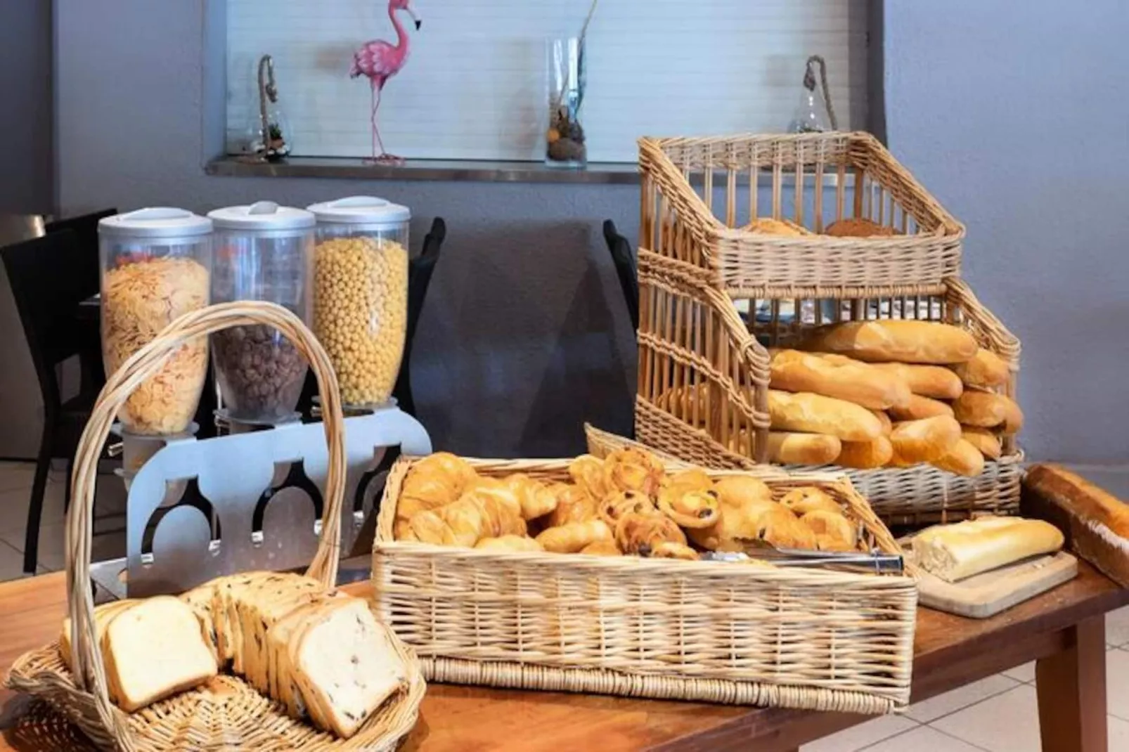 SOWELL Family Les Amandiers****