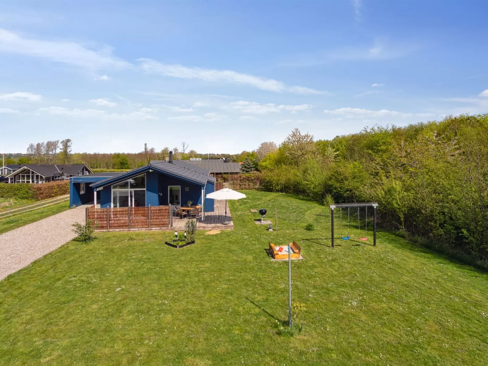 "Snari" - 700m from the sea