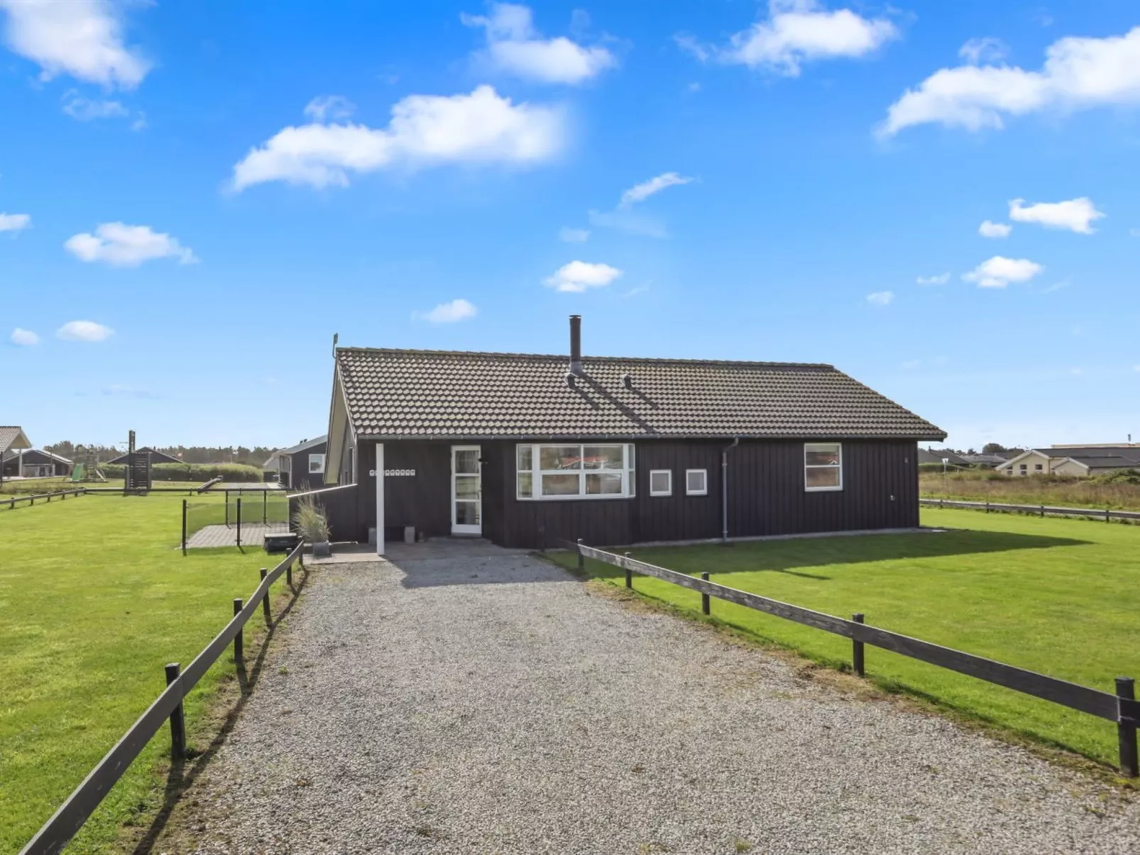 "Anthea" - 450m from the sea