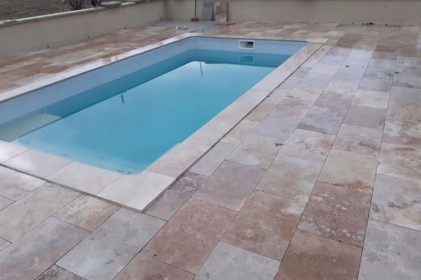Entrepôt avec piscine près de Monpazier-Piscine
