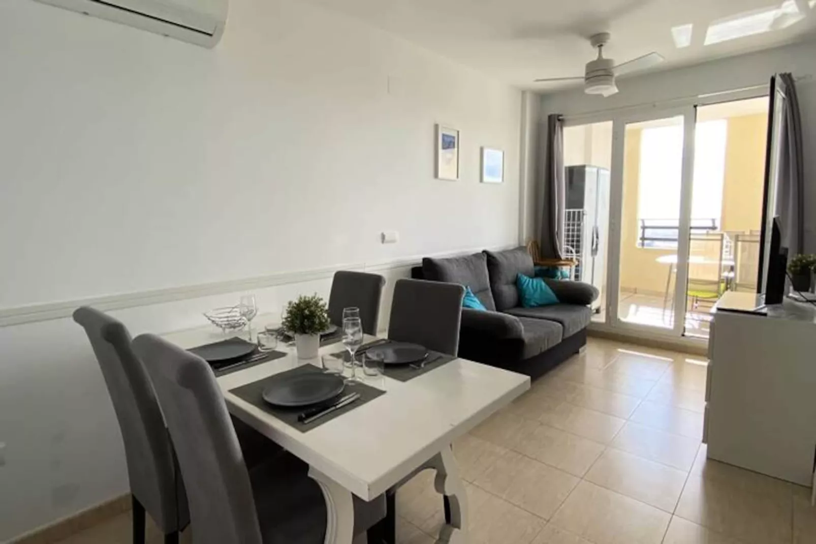 Appartement Vistamar : Piscine Et Magnifique Terrasse Panoramique