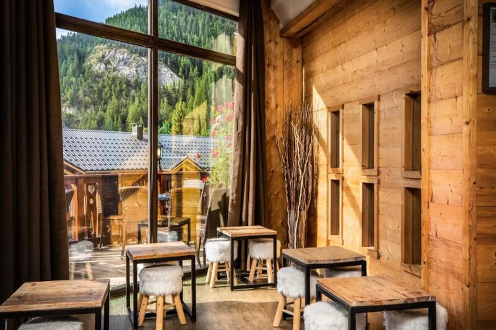 SOWELL Family Les Bergers***