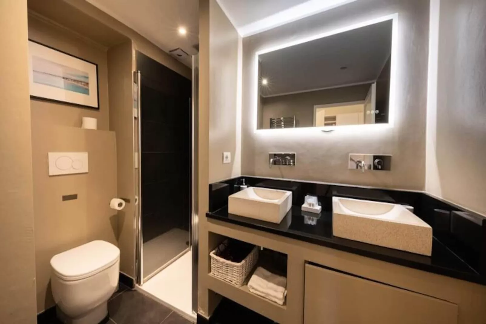 06a3 - Bel Appartement Au Cœur Du Vieux Nice